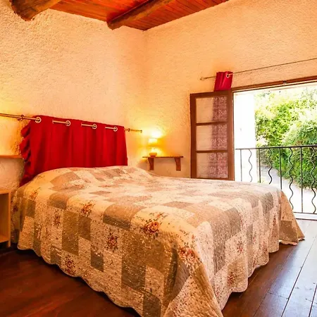 Maison Charmante à Avec Piscine Partagée Сasa de vacaciones