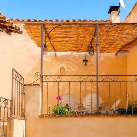 Maison Charmante A Avec Piscine Partagee Tatil Evi *